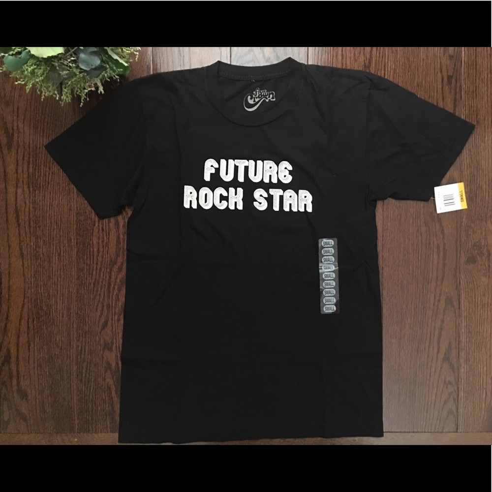 ✨FUTURE ROCK STAR✨ tee shirt